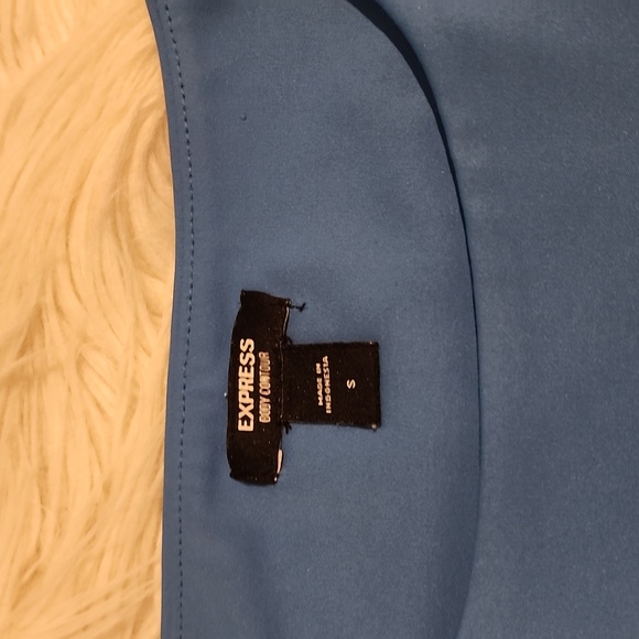 Express Body Contour Tank - Picture 2 of 5